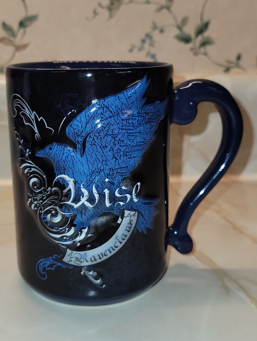 Wizarding World Harry Potter Wise RAVENCLAW Universal Studios Embossed 16oz Mug